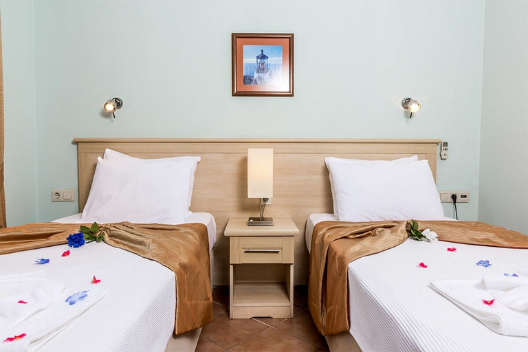 Bedroom 3, Lighthouse Apartments, Marmaris