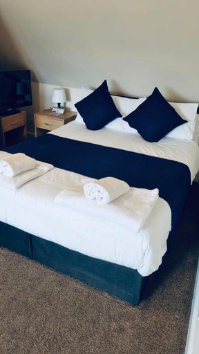 Bedroom 5, Caithness Inn, Highland
