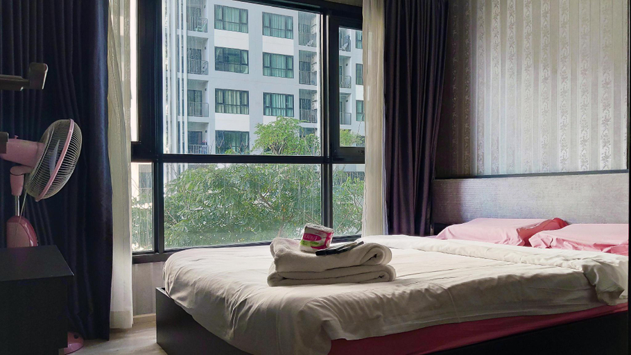 Bedroom 3, The Base Central Pattaya Beach APT, Pattaya