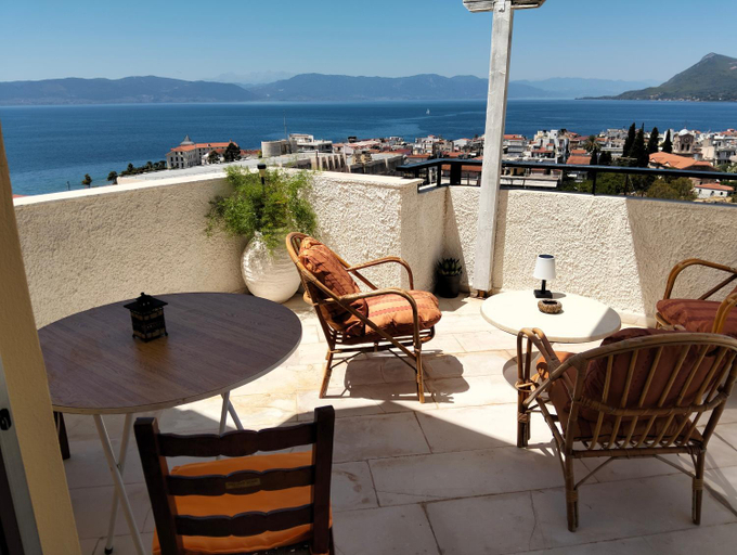 Others 4, Hotel Tainaro, Central Greece