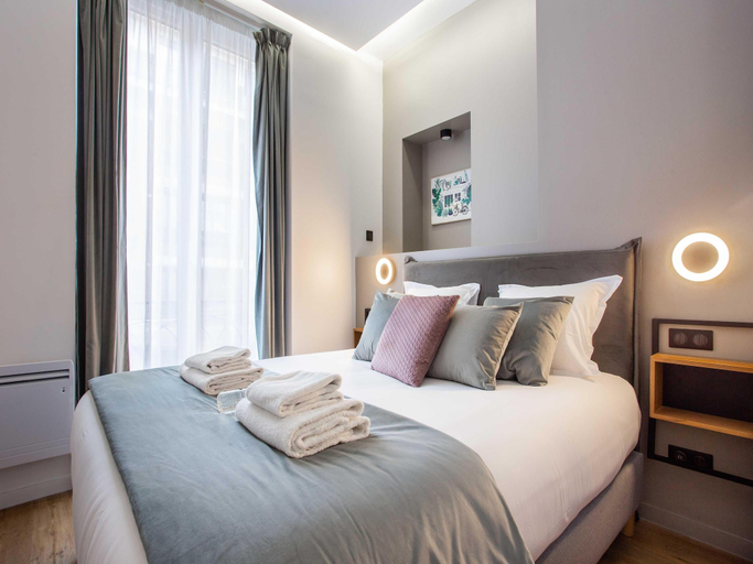 Bedroom 4, Elegant Apartment - 2br/6p - Porte Saint-denis, Paris