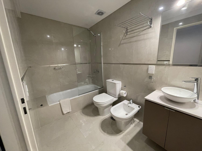 Bathroom, Modern Studio in San Telmo - Paseo de la Cisterna -411, Distrito Federal