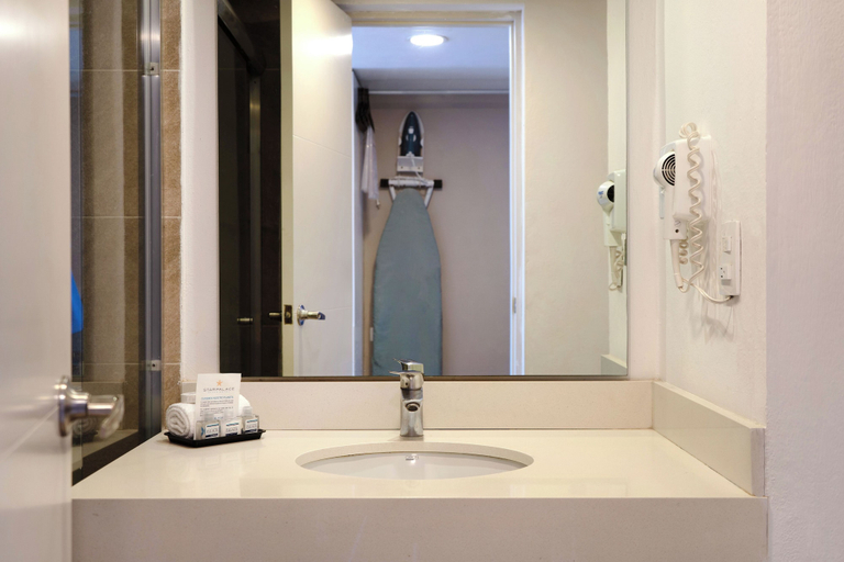 Bathroom 4, Star Palace Hotel, Mazatlán