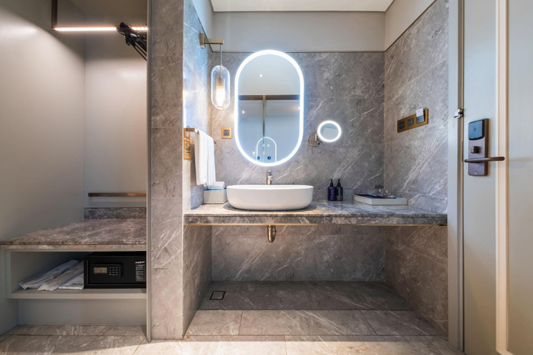 Bathroom 4, Mercure Shenzhen Sports Center Hotel, Shenzhen