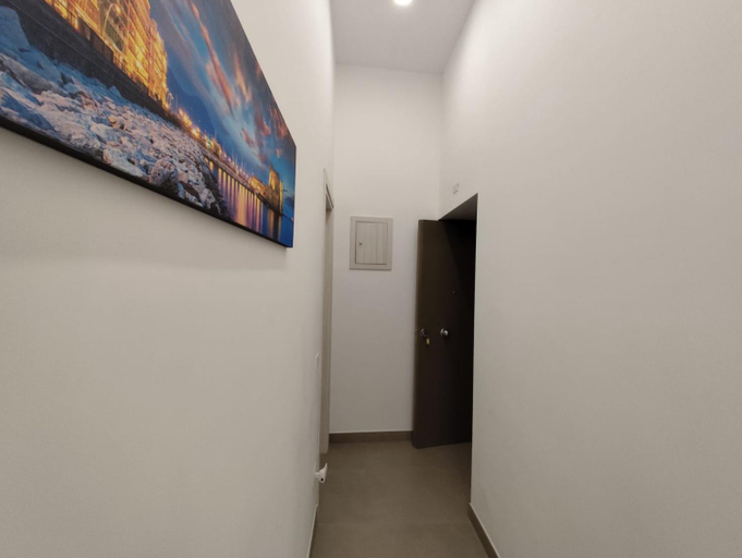 Others 4, Gradini a Toledo, Napoli
