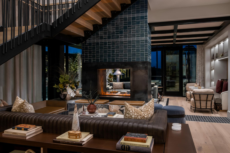 Public Area 3, Denizen Hotel, Collin