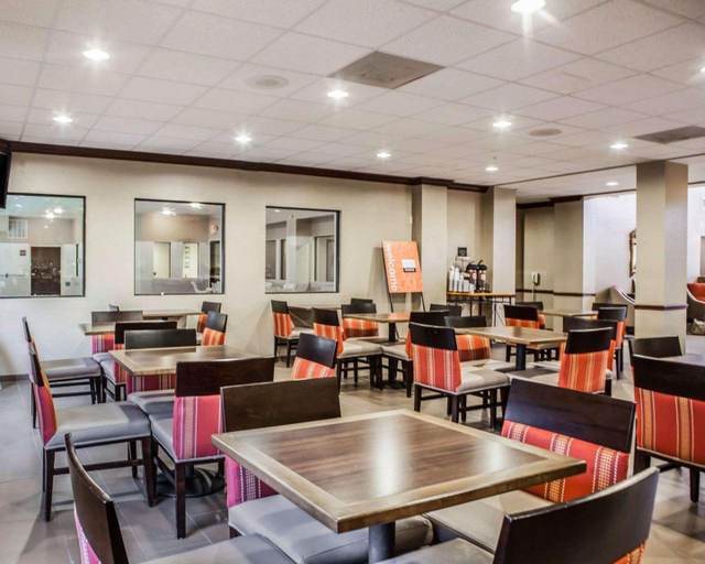 Food & Drinks 4, Comfort Inn & Suites O'Fallon Area, Saint Charles