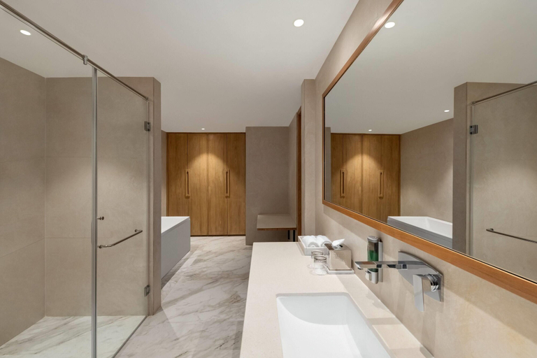 Bathroom 5, Ramada by Wyndham Ranchi, Ranchi