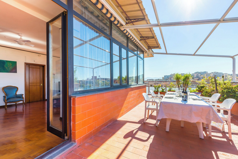 Others 5, Terrazza 30 by Napoliapartments, Napoli