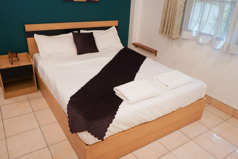 Bedroom 2, The Royal Adobe Pattaya, Pattaya
