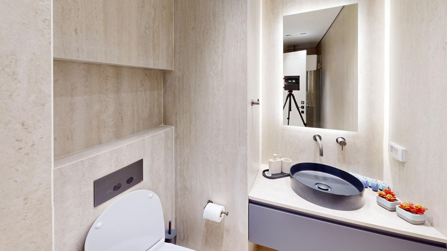 Bathroom 3, KING DAVID RESIDENCES - Pool & Gym