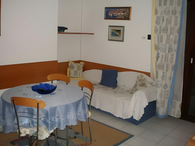 Bedroom, VILLA VERA Apartments with pool, 200 m from the beach, Novi Vinodolski