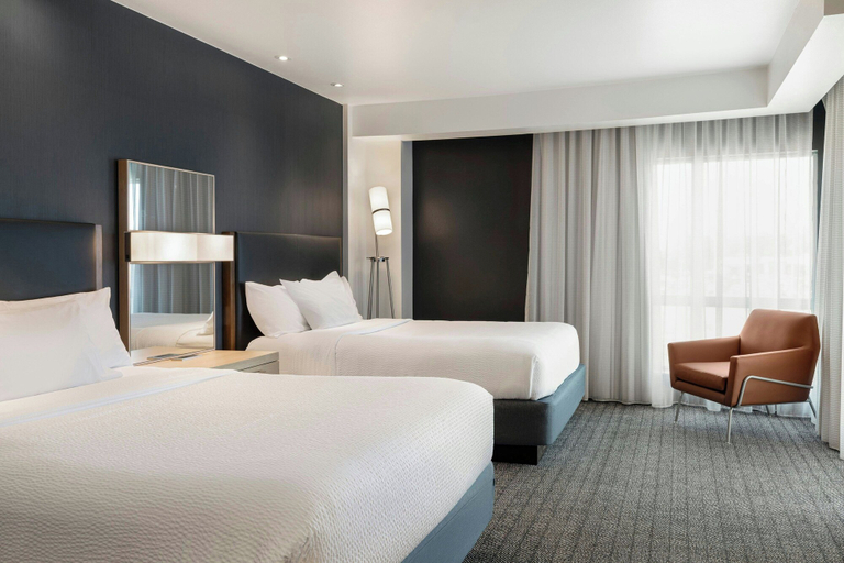 Bedroom 3, Courtyard by Marriott St. Louis St. Peters, Saint Charles