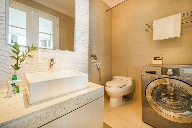 Bathroom 3, Blanc by Kozystay - SCBD, Jakarta Selatan