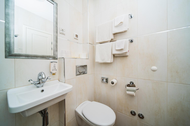 Bathroom 5, Apartments Vila Riva, Dubrovačko Primorje