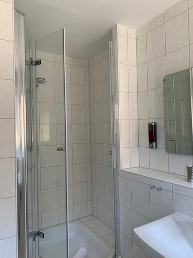 Bathroom 5, HGH - Hotel Garni Helbig, Neustadt an der Weinstraße