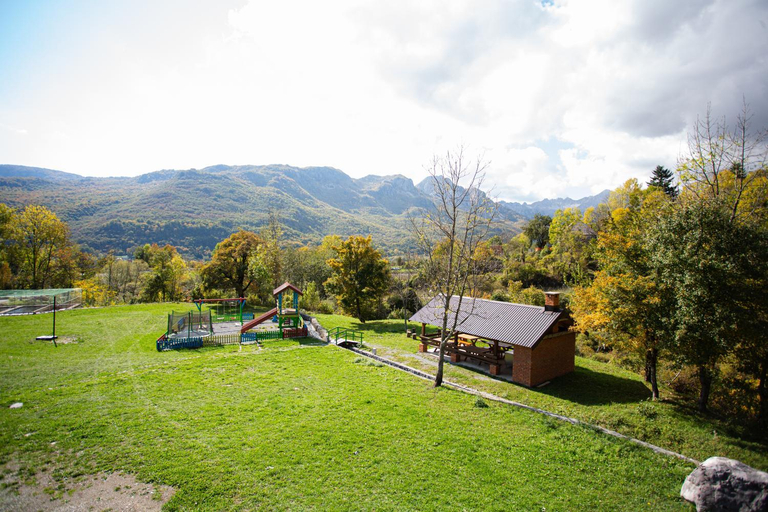 Others 5, BB Etno House