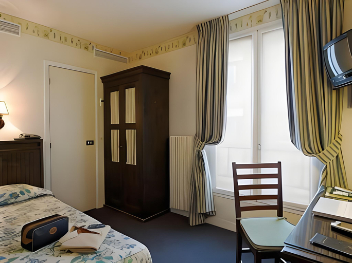 Bedroom 3, Bastille De Launay Hotel, Paris