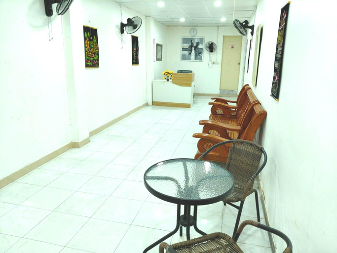 Public Area 3, Marine Guest House Encore, Pattaya