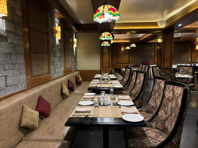 Food & Drinks 5, The Vintage Gulmarg Hotel, Baramulla