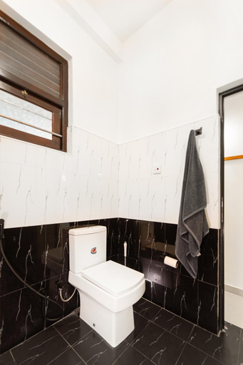 Bathroom 4, We Are Surfers Hotel, Weligama