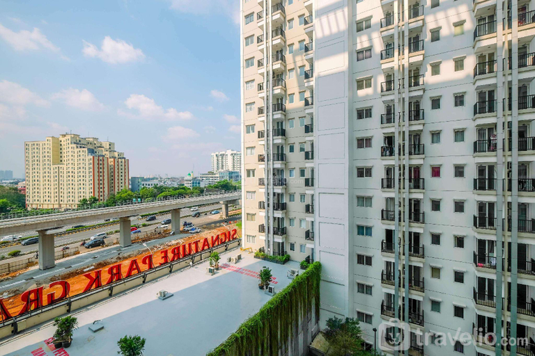 Exterior & Views, Spacious Studio Signature Park Grande By Travelio, East Jakarta