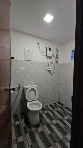 Bathroom 4, Rmb's Downton Place, Tagaytay City