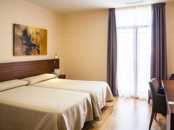 Bedroom 3, Hotel Puente de Alconetar, Cáceres