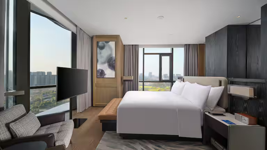 Bedroom 3, Hilton Jiashan, Jiaxing
