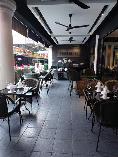 Food & Drinks 4, Poseidon Boutique Hotel, Pattaya