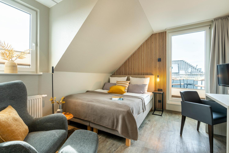 Others 5, Hotel Tide42, Leer