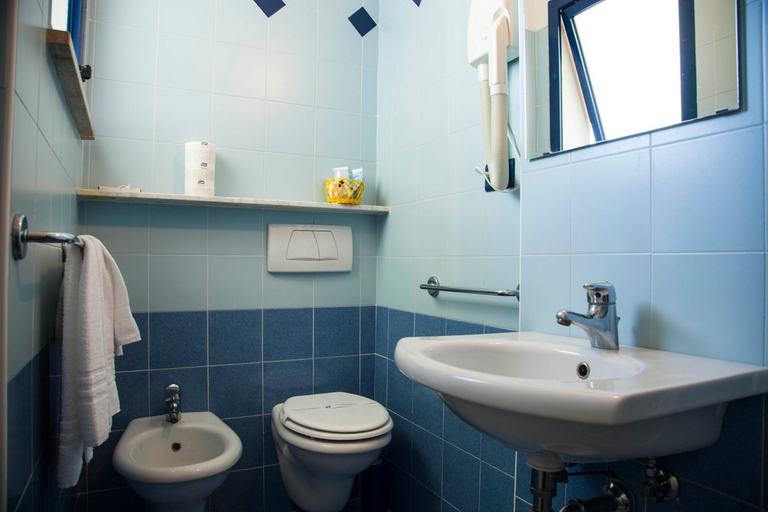 Bathroom 4, Hotel Mare, Pesaro E Urbino
