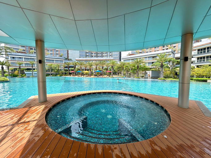 Sport & Beauty 2, Gold Coast PIK Luxury Sea View by Stay With E, North Jakarta