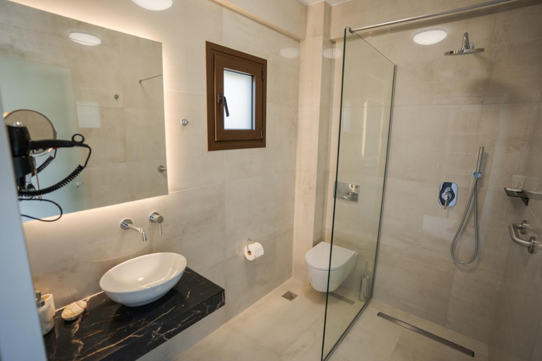 Others 2, The Mark Hotel, Epirus