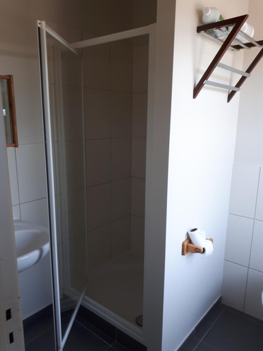 Bathroom, Guesthouse Dusart, Limburg