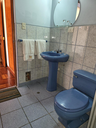 Bathroom 3, D CARDENAS HOTEL, Cajamarca