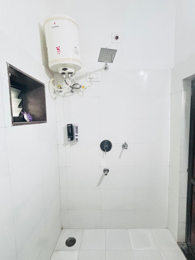 Bathroom 2, Rawla, Sirohi