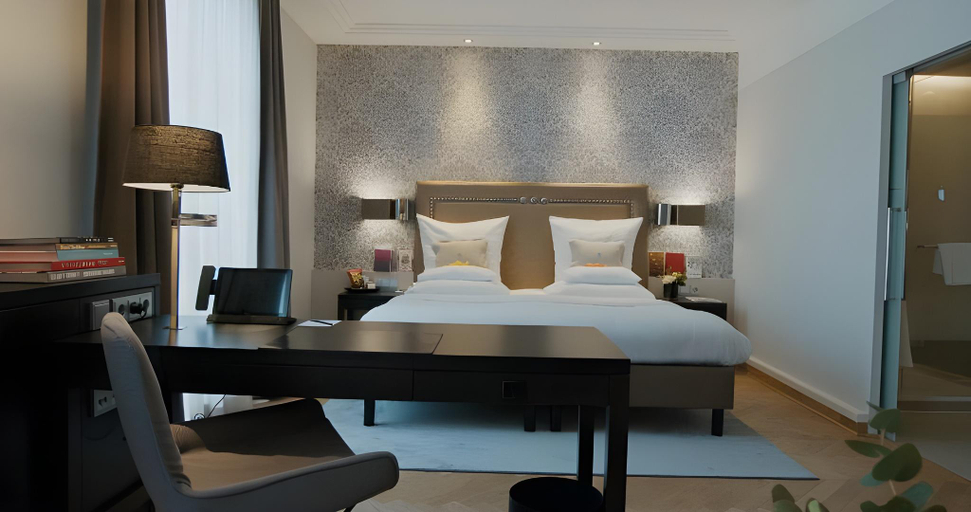 Bedroom 2, Hotel Maximilian’s, Augsburg