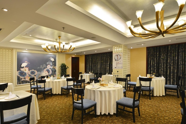 Food & Drinks 4, Beijing Jiangsu Plaza Hotel, Beijing