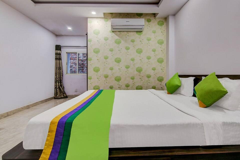 Bedroom 3, Hotel Bharat Regency, Bhopal