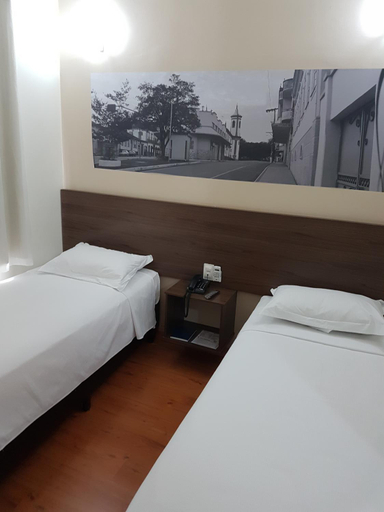 Bedroom 2, Hotel 494 Oliveira-MG, Oliveira