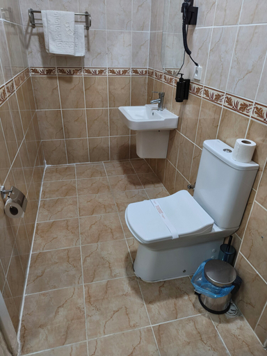Room 2, The Poseidon Otel, Ayvalık