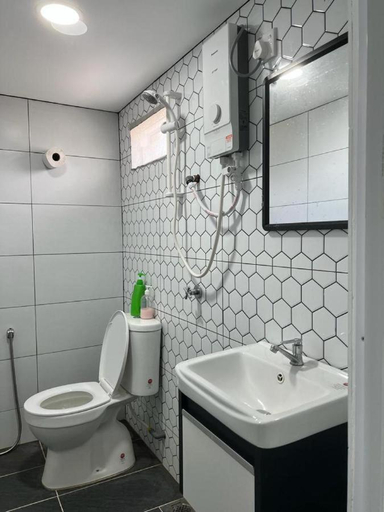 Bathroom, K SUITES HOTEL, Kuala Terengganu