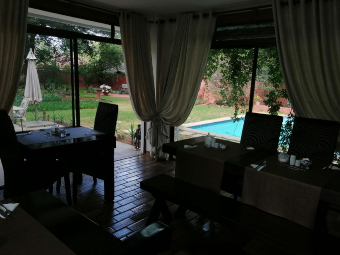 Others 2, Azrielle Guesthouse, Fezile Dabi