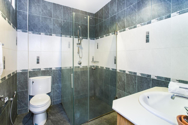 Bathroom 4, Large sea view house in Kata, Big Buddha views, Pulau Phuket