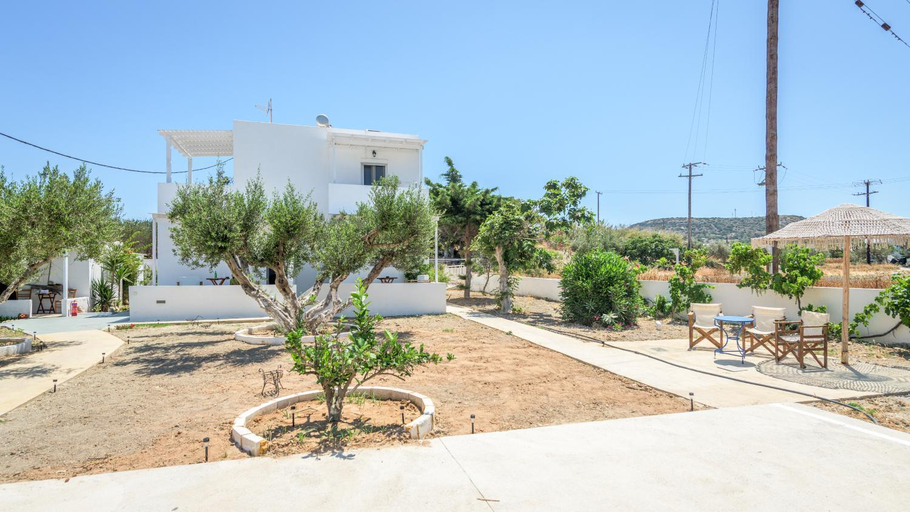 Exterior & Views 2, Pente Elies Milos, South Aegean