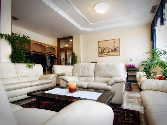 Public Area 3, Hotel Everest, Trento