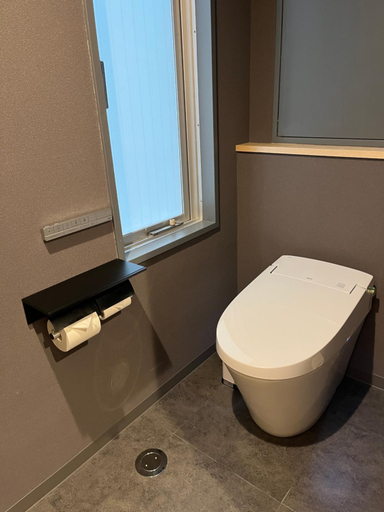 Bathroom 3, 煎 SEN, Matsue