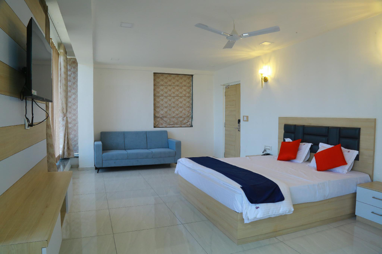 Bedroom 3, Anika Suites, Hyderabad