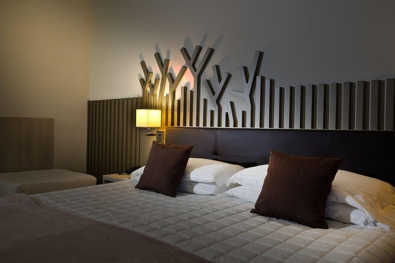 Bedroom 3, Hotel Desenzano, Brescia